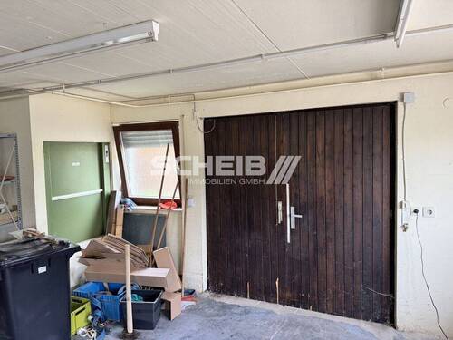 Zugang über Falttür möglich - Halle in Mainhardt