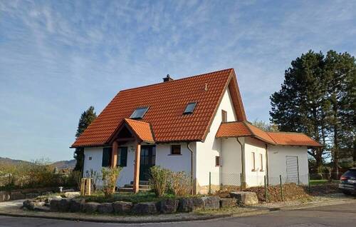 Eingang - 6 Zimmer Mehrfamilienhaus, Wohnhaus zum Kaufen in Sankt Ingbert