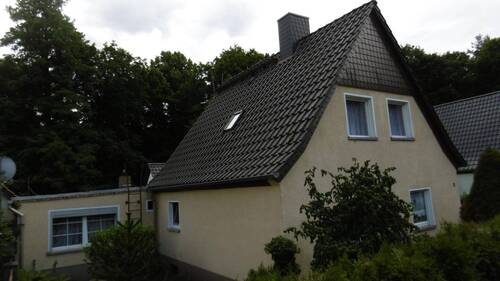 Seitenansicht mit Anbau - 