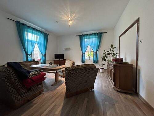 Wohnzimmer EG - 8 Zimmer Mehrfamilienhaus, Wohnhaus in Bassum