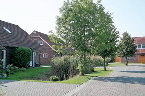 W29 Auffahrt.jpg - Doppelhaushälfte in Butjadingen