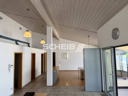 hohe Räume - Büro in Gaildorf
