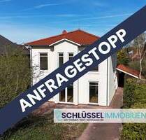 ANFRAGESTOPP - EINFACH REIN. FERTIG. Neuwertiges Einfamilienhaus in Oldenburg