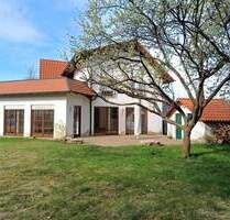 Freistehendes, lichtdurchflutetes Komforthaus im *südländischen Baustil* in ruhiger Wohnlage von St. Ingbert - Nord (Nähe Herz Mariä, Waldrandlage) - Sankt Ingbert