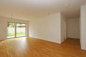 Wohnzimmer mit Küchenbereich - 