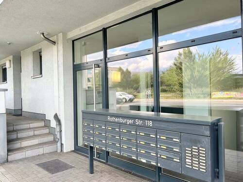 Eingangsbereich - 3 Zimmer Etagenwohnung zum Kaufen in Nürnberg