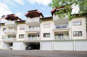 Außenansicht - Erste Mainlage in Kelsterbach- lichtdurchflutete DG-Wohnung mit Main-Taunusblick inkl. Stellplatz