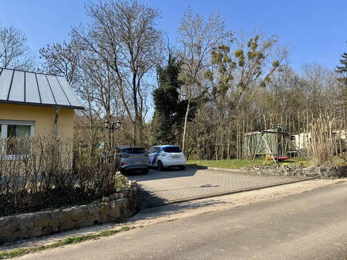 gepflasterte Hoffläche - 