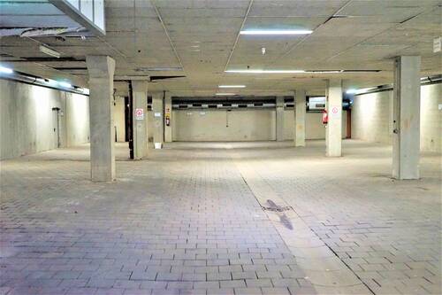 Garage UG - 