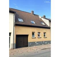 Modernes Reihenmittelhaus mit großem Garten & viel Privatsphäre in ruhiger Gegend! - Philippsburg Rheinsheim