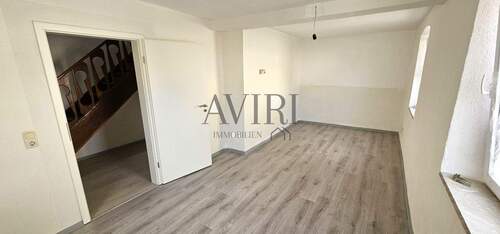 EG Wohnzimmer - Freistehendes Einfamilienhaus nahe Bamberg mit viel Platz