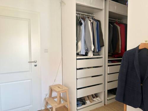 Schlafzimmer Ansicht 2 - 
