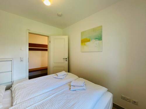 Schlafzimmer 02. - 