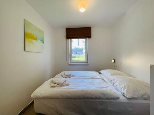 Schlafzimmer 02 - 