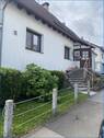 Haus Eingang - 6 Zimmer Doppelhaushälfte zum Kaufen in Mühlingen / Zoznegg