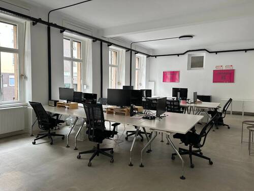 Bürofläche 1 - Stilvolles helles Büro in bester Lage in Kreuzberg - All-in-Miete