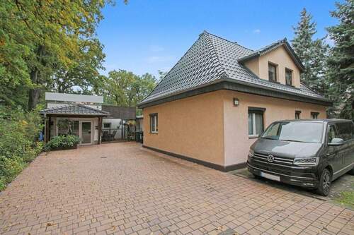 Objektansicht straßenseitig - 4 Zimmer Einfamilienhaus in Erkner