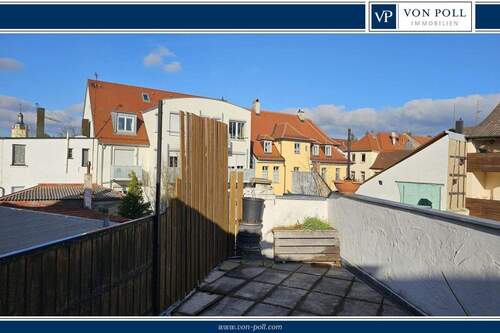 Ausblick Dachterrasse - Interessantes Wohn- u. Geschäftshaus in zentraler Altstadtlage - Gewerbeeinheit plus zwei Wohnungen!