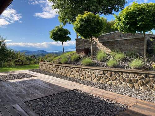 neu gestalteter Garten - 