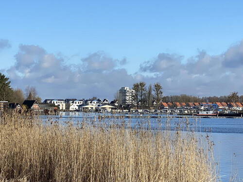 Claasse - Ferienhaus mit Blick aufs Wasser, Sauna Whirlpool