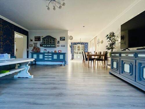 Wohnzimmer/Essbereich - 6 Zimmer Einfamilienhaus zum Kaufen in Drochtersen / Dornbusch