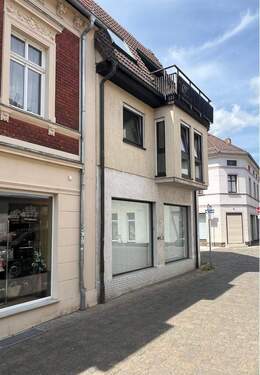Bild 2 - Mehrfamilienhaus, Wohnhaus zum Kaufen in Coswig