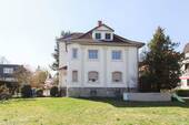 Gemeinschaftsgarten - Vermietete Dach-Maisonettewohnung im Herzen von Bad Homburg