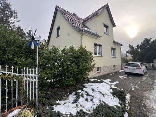 Bild 2 - Einfamilienhaus zum Kaufen in Elsterwerda / Elsterwerda