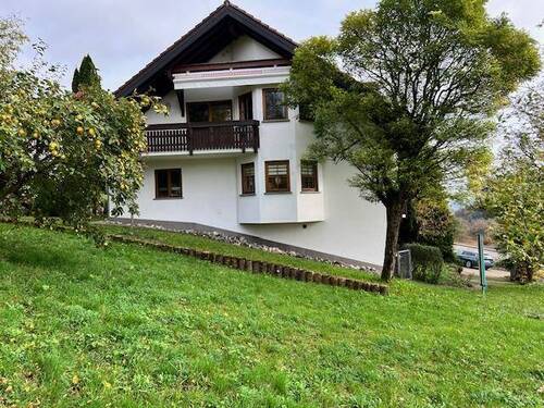 Aussenansicht - 4 Zimmer Etagenwohnung zum Kaufen in Waldshut