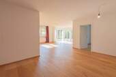 Ess- und Wohnzimmer - 