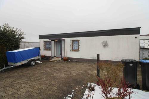 Außenansicht - 4 Zimmer Einfamilienhaus zum Kaufen in Bad Urach