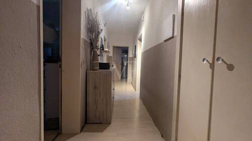 Flur EG - 1 Zimmer Mehrfamilienhaus, Wohnhaus zum Kaufen in Ansbach