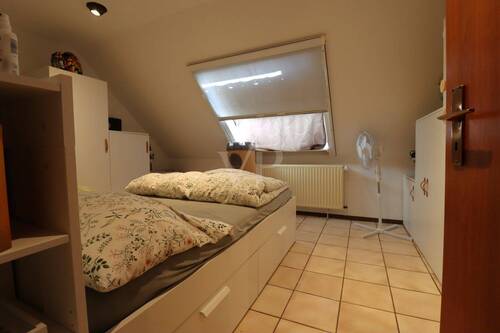 Schlafzimmer DG - 