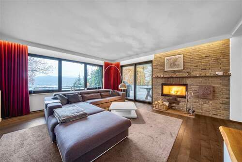 Wohnen EG - Hochwertiges Anwesen am Waldrand mit Einliegerwohnung, Photovoltaik & großzügigem Grundstück