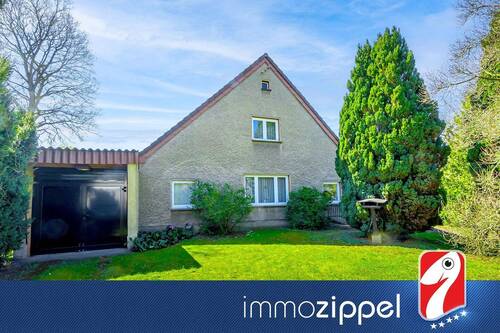 Titel - Viel Platz für Familie & Hobby: 110 m² EFH mit 1.089 m² Grundstück, 4 Zi, Garage in Kaulsdorf