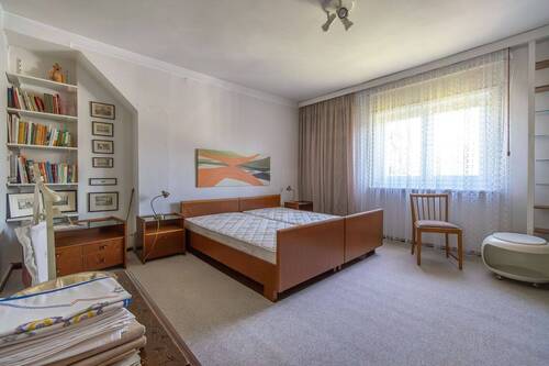 DG Schlafzimmer Ansicht 1 - 
