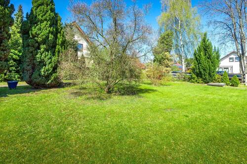 Vorgarten - Einfamilienhaus mit 110,00 m&sup2; in Berlin zum Kaufen