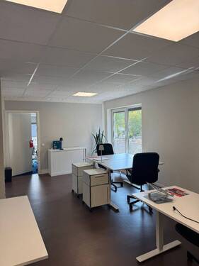 Schreibtischplätze 1 - Büro in Much zur Miete