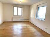 Zimmer 2 EG - 
