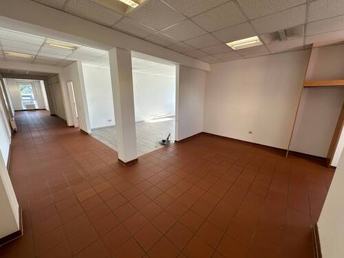 Empfang / 1. offener Bereich - 6 Zimmer Büro in Unna