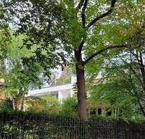 Traumwohnung in Grunewald: 2 Zimmer, Südwest-Balkon, Gartenparadies - Berlin