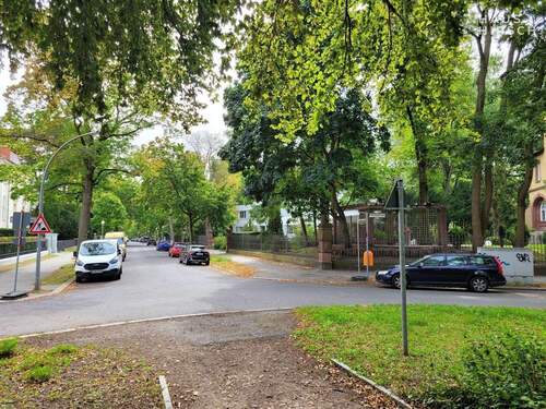 Blick v. Johannaplatz - 2 Zimmer Etagenwohnung zum Kaufen in Berlin