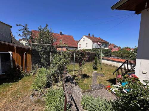 Garten - 4 Zimmer Etagenwohnung in Gunzenhausen