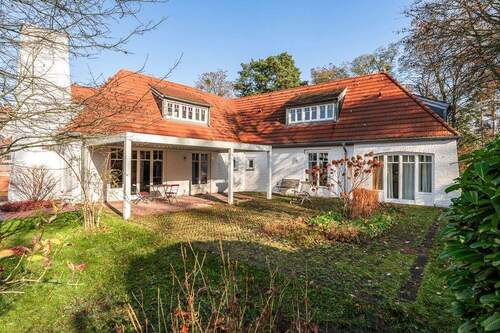 Gartenansicht - 4 Zimmer Einfamilienhaus zum Kaufen in Groß Glienicke