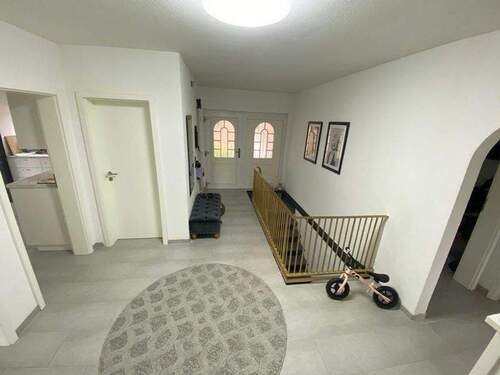 Diele.jpg - 7 Zimmer Mehrfamilienhaus, Wohnhaus zum Kaufen in Wald-Michelbach