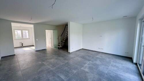 Wohnzimmer - Reihenmittelhaus mit 140,00 m&sup2; in Stolberg zum Kaufen