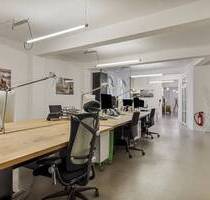 Außergewöhnliches und historisches Design-Büro mit Dachterrasse - All-in-Miete - Köln Bayenthal