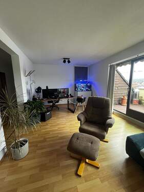 WhatsApp Image 2025-10-21 at 14.48.43 (14) - 2 Zimmer Etagenwohnung in Nürnberg