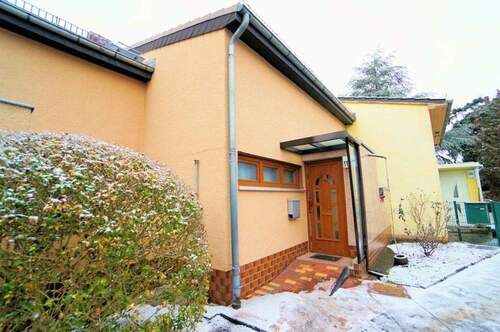 Eingangsbereich - 4 Zimmer Reihenmittelhaus zum Kaufen in Berlin