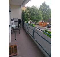 +++ Stadtzentrum: Modernisierte Erdgeschosswohnung mit Balkon, 3 Zimmer, Küche und Bad +++ - Pirmasens Innenstadt